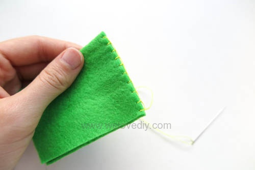 DIY 毛毯邊鎖縫針手作基礎教學 (7)