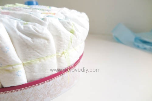 DIY Diaper Cake 手作尿布蛋糕彌月禮 探新生兒孕婦禮物 (9)