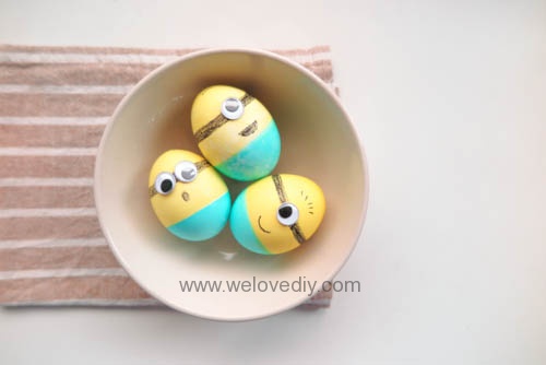 DIY Minions Easter Eggs 復活節小小兵蠟筆染色彩蛋 (11)