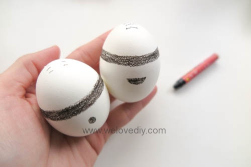 DIY Minions Easter Eggs 復活節小小兵蠟筆染色彩蛋 (3)