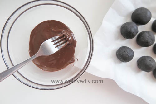 DIY OREO Truffles 情人節甜點三個材料做奧利奧餅乾松露巧克力 (13)